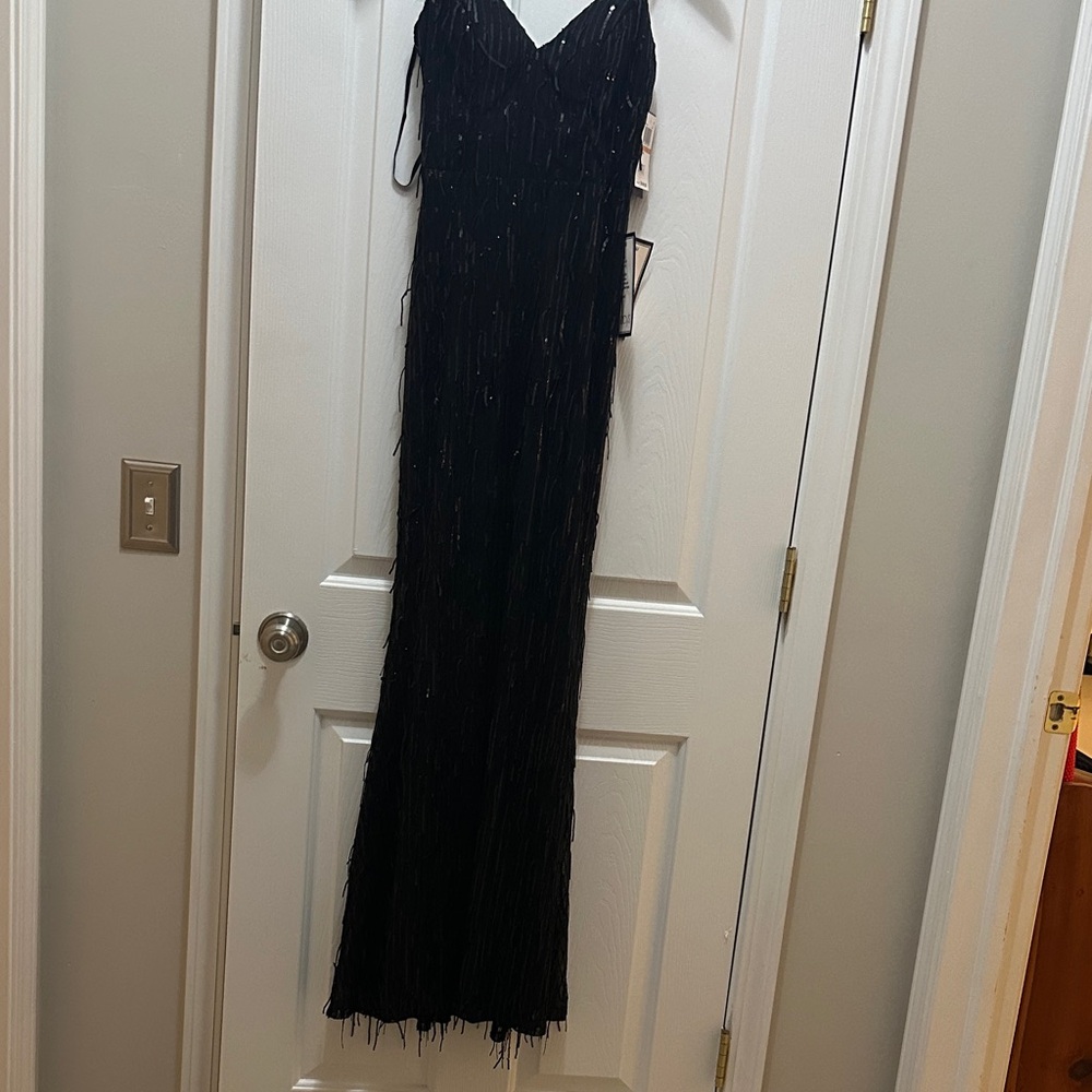 Elegant Black Evening/Prom Gown